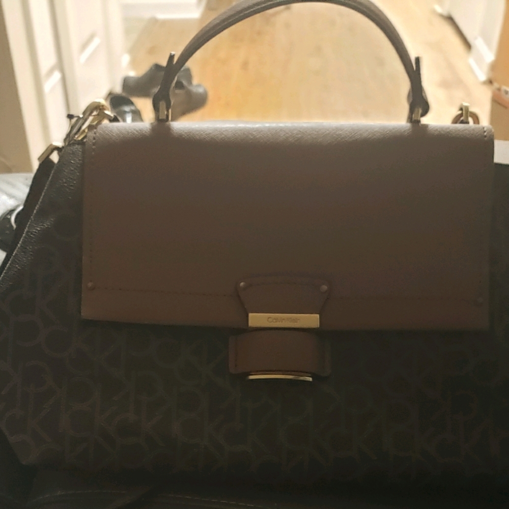 bag - Picture 1 of 1